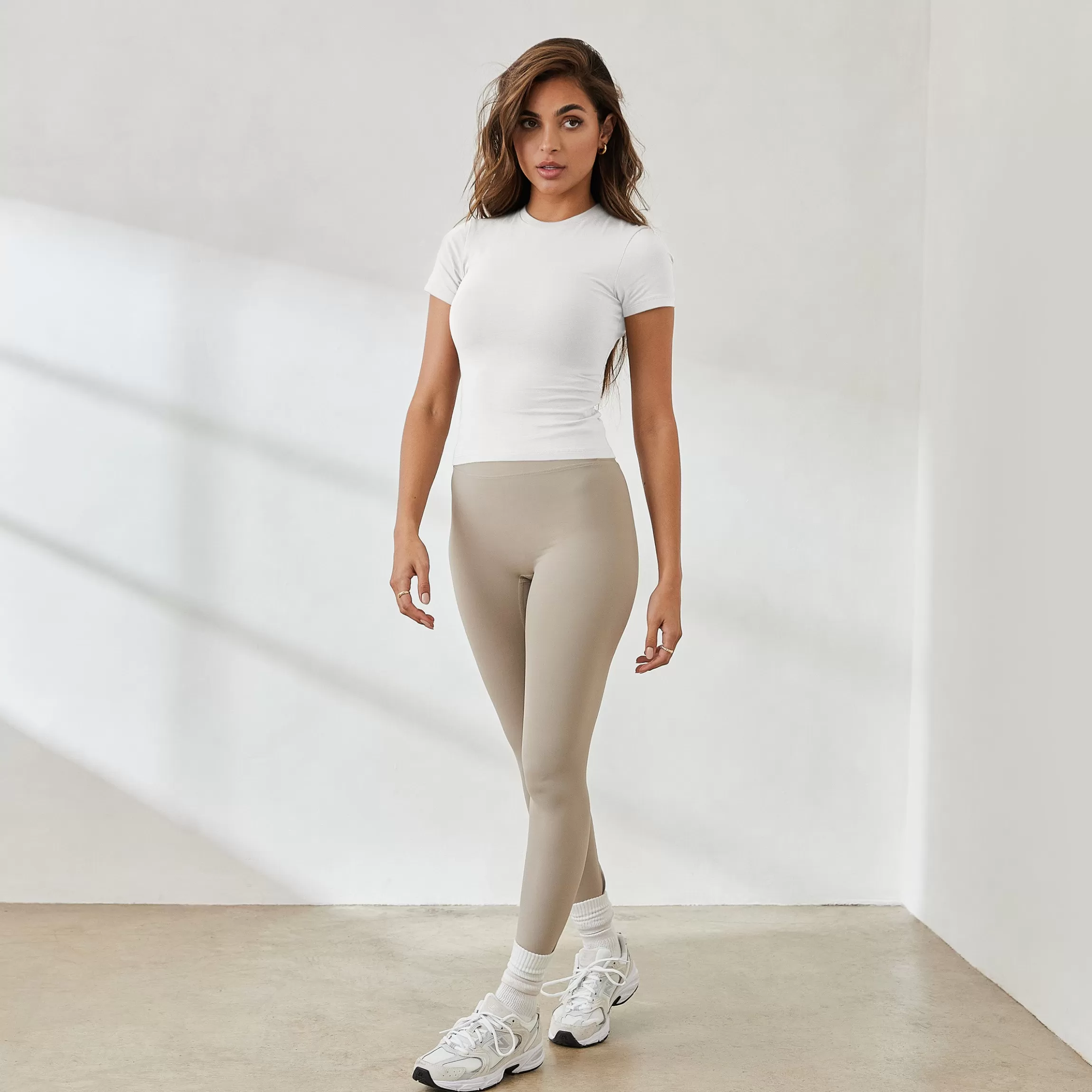 Lounge Essential Getailleerd T-Shirt met Korte Mouwen - Wit Flash Sale