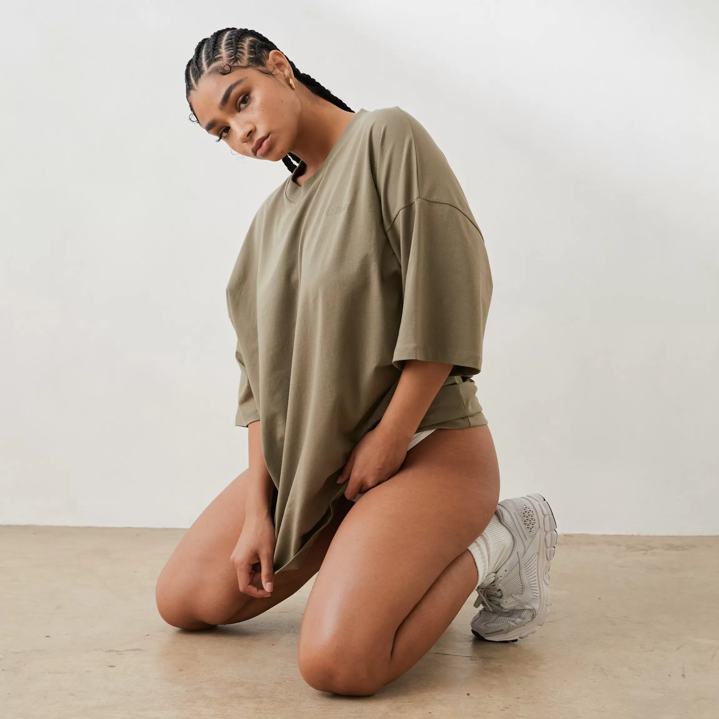 Lounge Essential Oversized T-shirt - Olijf Outlet